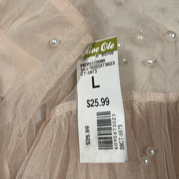 Womens pearl accent top - Picture 3 of 4